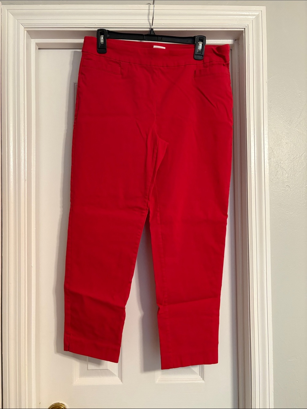 Zac & Rachel Red Pull-On Capri Pants